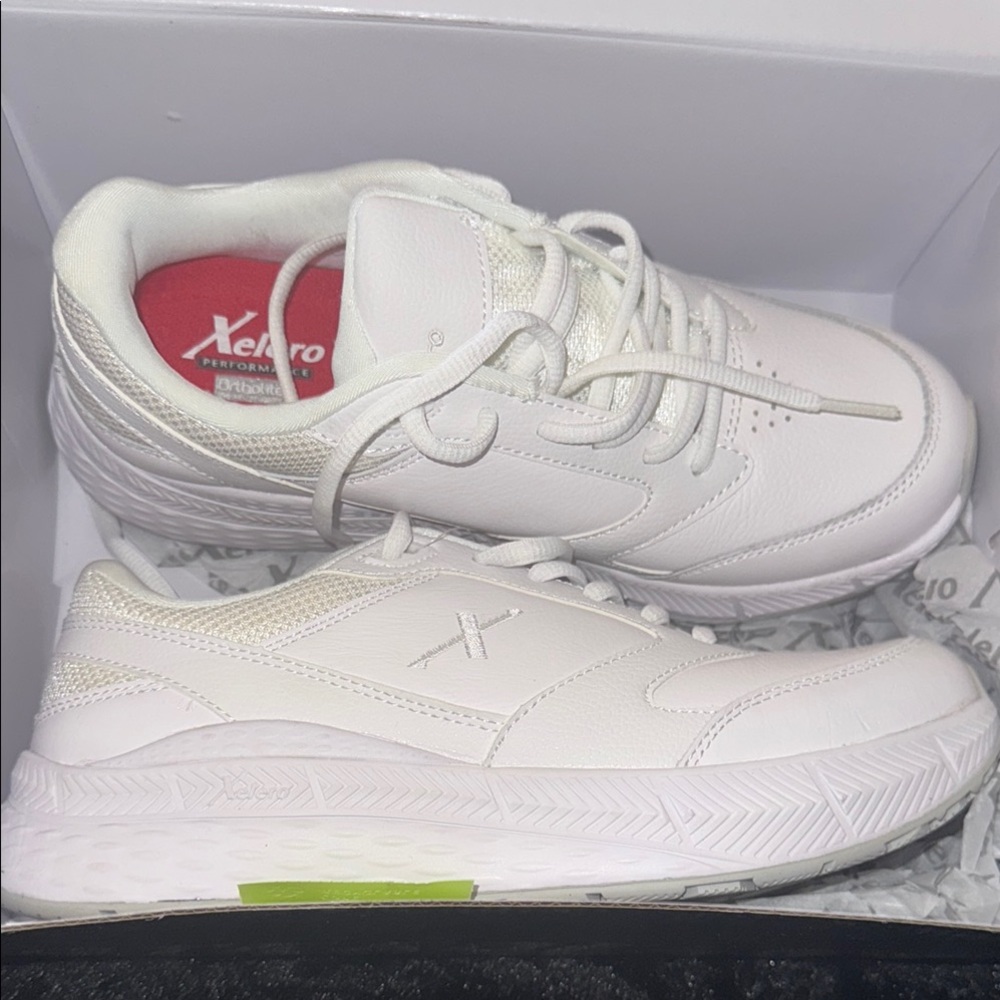 White Sneakers for Everyday Comfort and Style